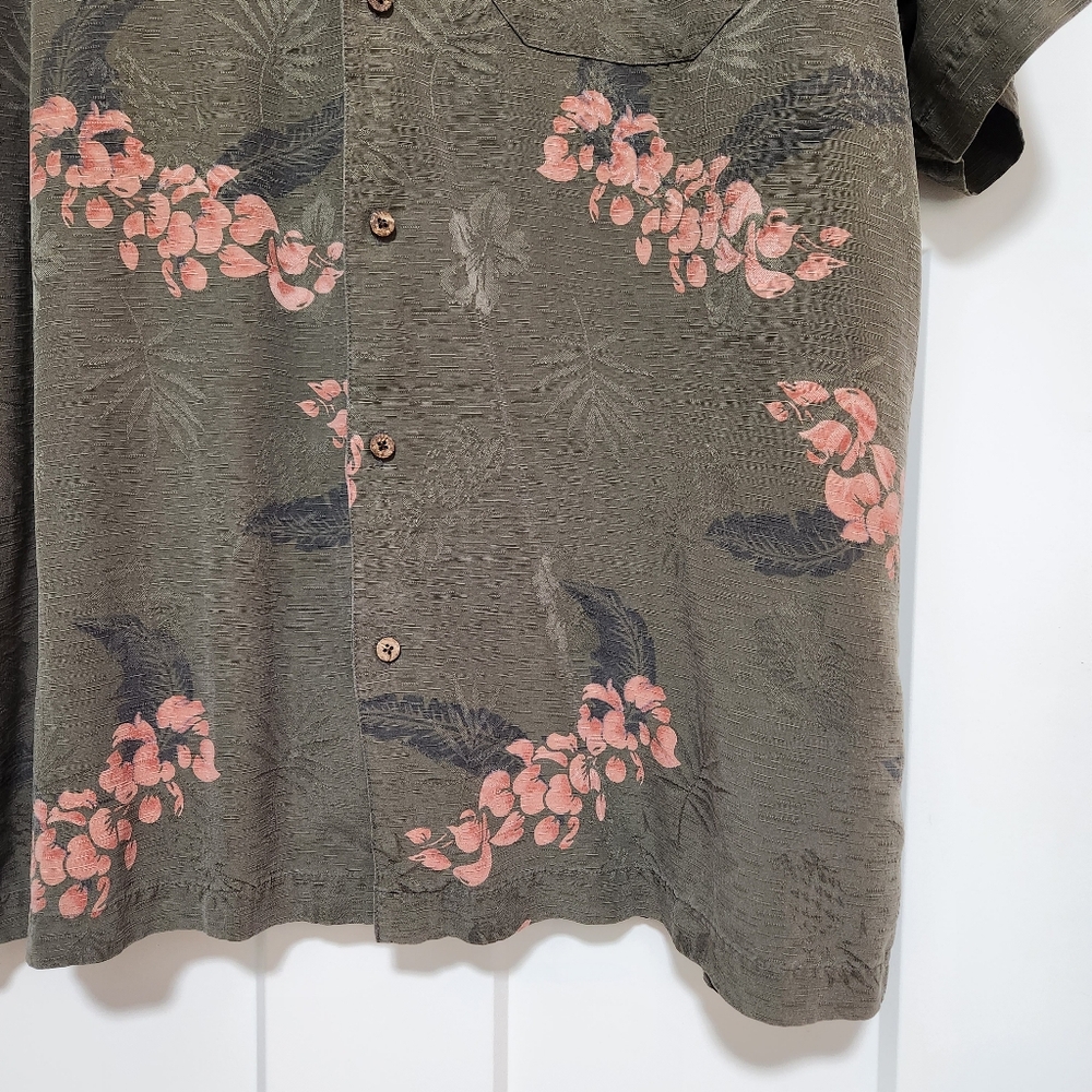 Firethorn Hawaiian Silk Shirt, Men's Large, Olive Green, Short Sleeve, Floral - Picture 3 of 9